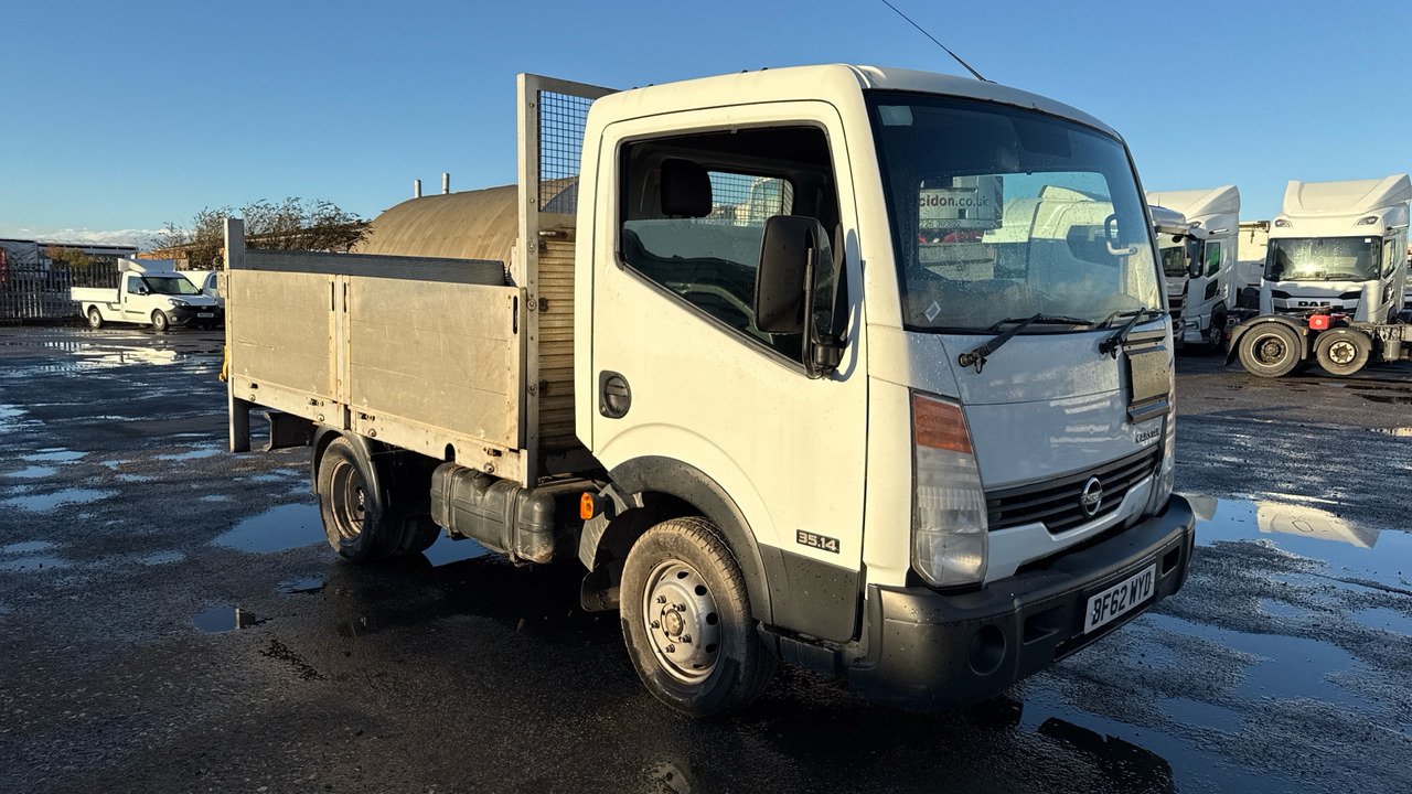 NISSAN CABSTAR 35.14 dCi - Μικρό φορτηγό με καρότσα: φωτογραφία 1 NISSAN CABSTAR 35.14 dCi - Μικρό φορτηγό με καρότσα: φωτογραφία 1