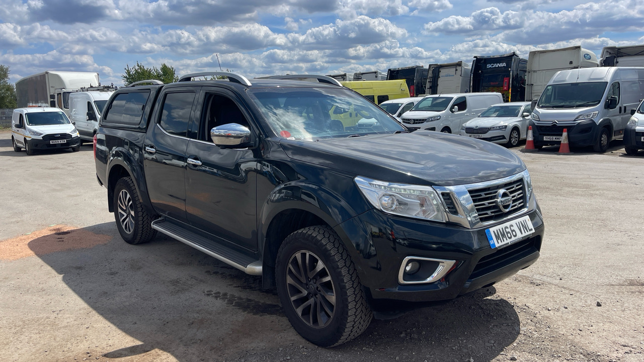 NISSAN NAVARA TEKNA 2.3 DCI 190PS - Ημιφορτηγό, Διπλοκάμπινο ελαφρύ επαγγελματικό: φωτογραφία 1 NISSAN NAVARA TEKNA 2.3 DCI 190PS - Ημιφορτηγό, Διπλοκάμπινο ελαφρύ επαγγελματικό: φωτογραφία 1