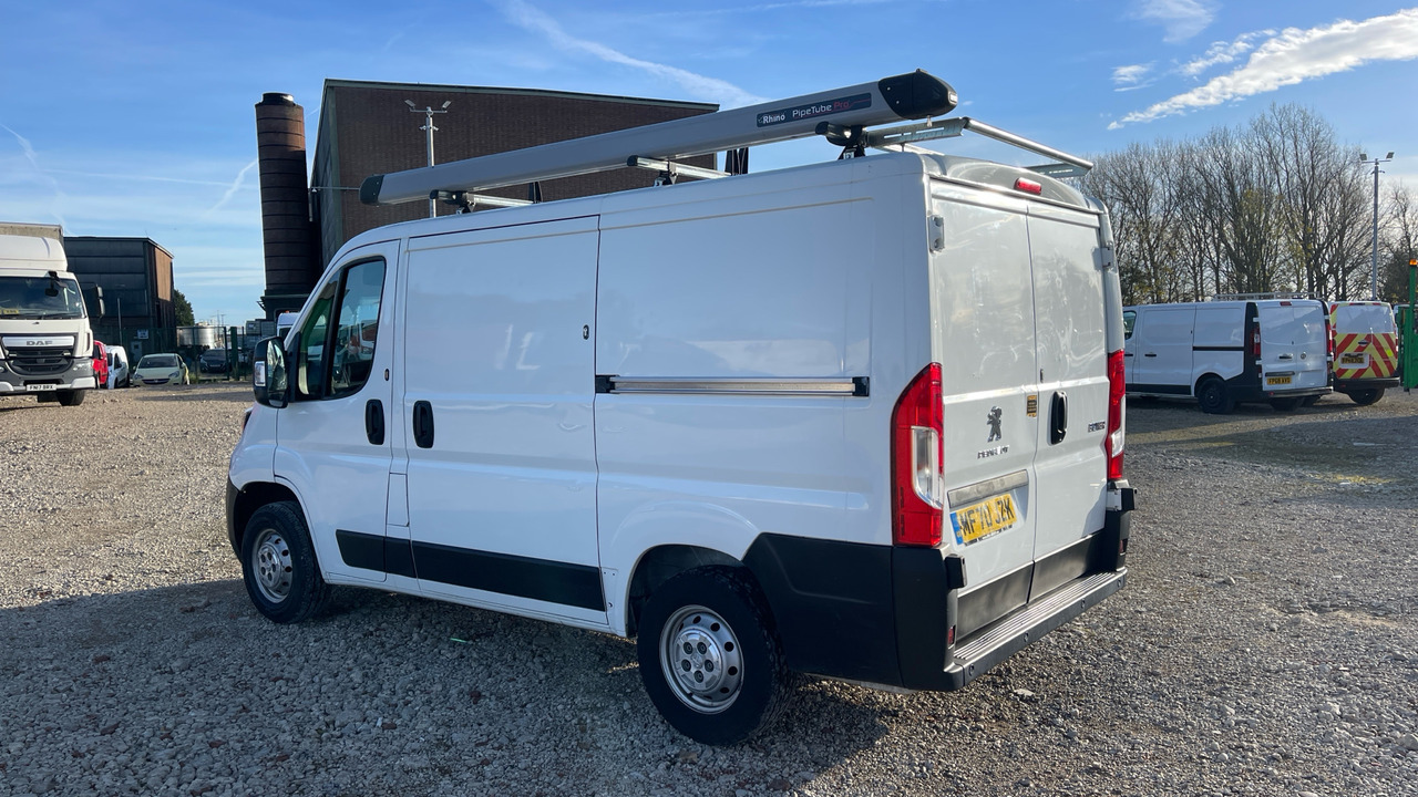 PEUGEOT BOXER 333 2.2 BLUE HDI 120PS - Μικρό βαν: φωτογραφία 3 PEUGEOT BOXER 333 2.2 BLUE HDI 120PS - Μικρό βαν: φωτογραφία 3