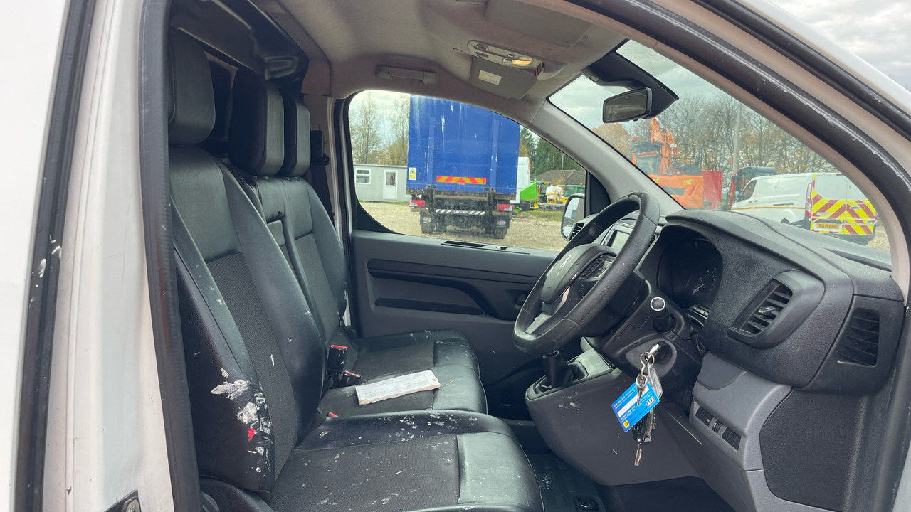 PEUGEOT EXPERT 1200 1.5 BLUE HDI 100PS - Μικρό βαν: φωτογραφία 5 PEUGEOT EXPERT 1200 1.5 BLUE HDI 100PS - Μικρό βαν: φωτογραφία 5