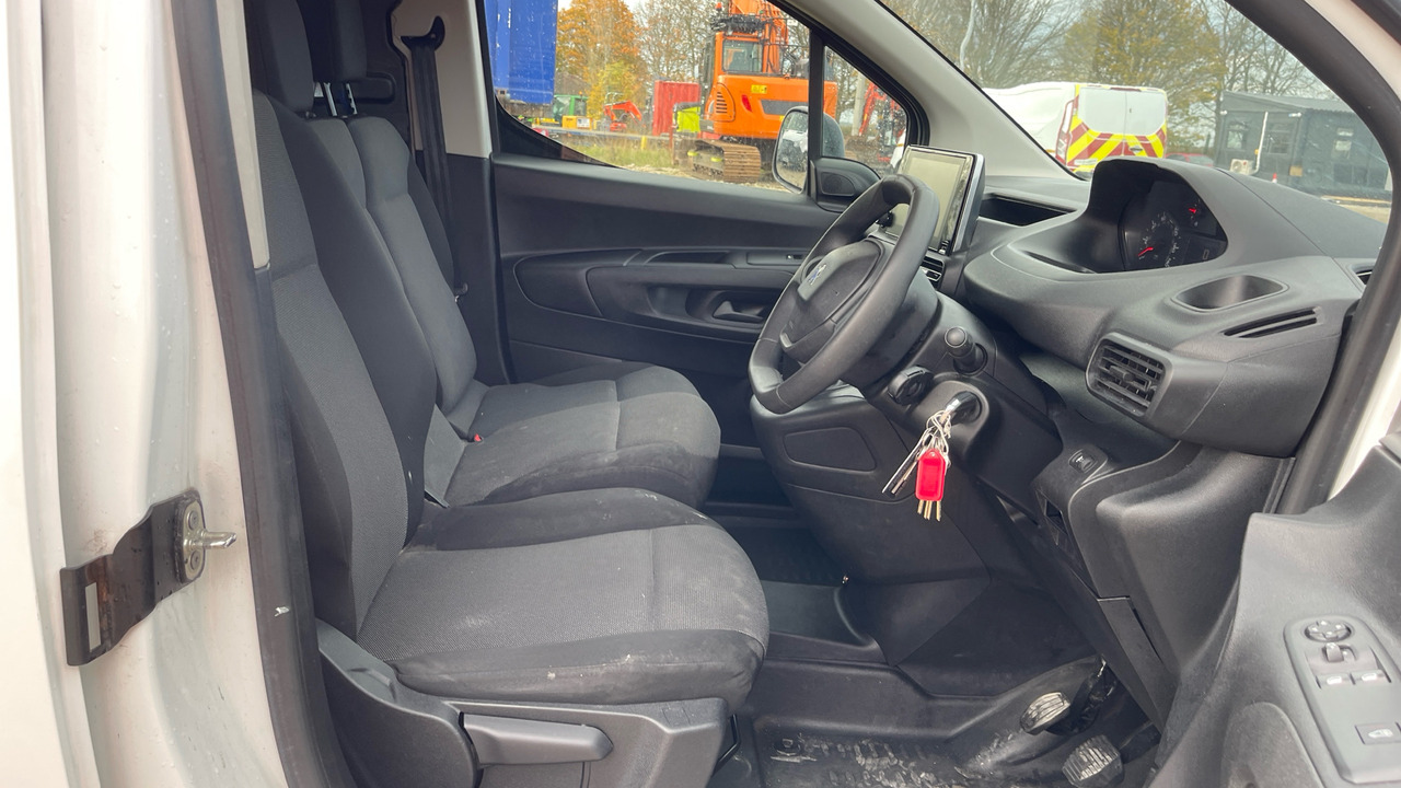 PEUGEOT PARTNER 850 1.5 BLUE HDI 100PS - Μικρό βαν: φωτογραφία 5 PEUGEOT PARTNER 850 1.5 BLUE HDI 100PS - Μικρό βαν: φωτογραφία 5