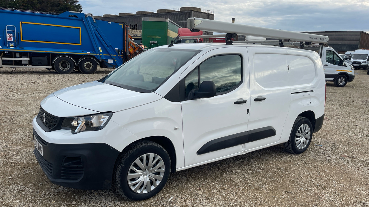 PEUGEOT PARTNER 850 1.5 BLUE HDI 100PS - Μικρό βαν: φωτογραφία 2 PEUGEOT PARTNER 850 1.5 BLUE HDI 100PS - Μικρό βαν: φωτογραφία 2