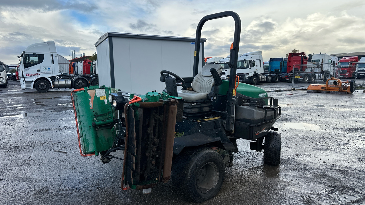 RANSOMES PARKWAY 3 METEOR - Χλοοκοπτικό: φωτογραφία 2 RANSOMES PARKWAY 3 METEOR - Χλοοκοπτικό: φωτογραφία 2