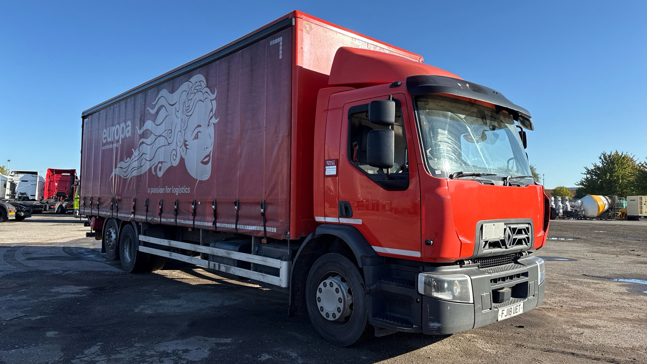 RENAULT D 26 - Φορτηγό μουσαμάς: φωτογραφία 1 RENAULT D 26 - Φορτηγό μουσαμάς: φωτογραφία 1