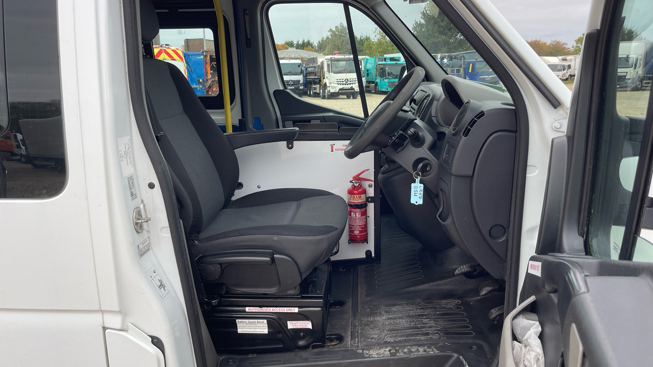 RENAULT MASTER 35 - Μικρό λεωφορείο, Επιβατικό βαν: φωτογραφία 5 RENAULT MASTER 35 - Μικρό λεωφορείο, Επιβατικό βαν: φωτογραφία 5