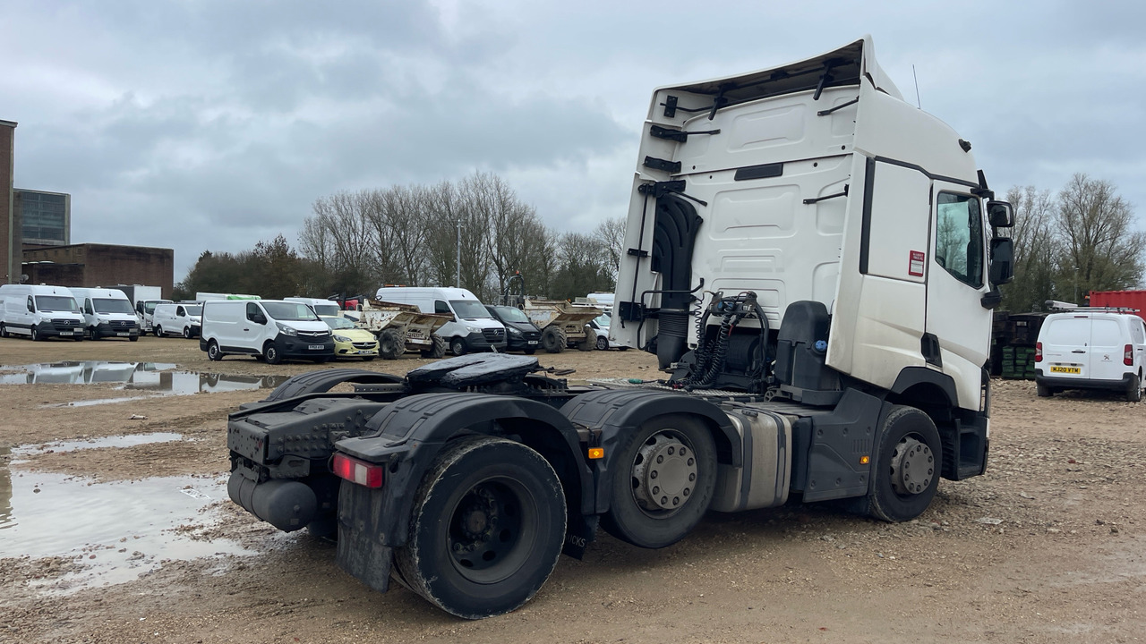 RENAULT T 460 - Τράκτορας: φωτογραφία 4 RENAULT T 460 - Τράκτορας: φωτογραφία 4