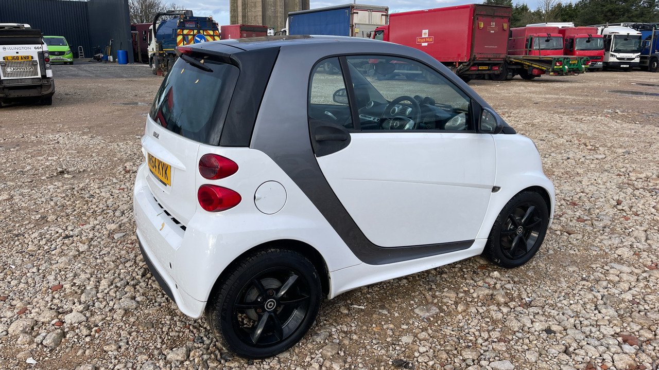 SMART FORTWO COUPE GRANDSTYLE - Hatchback: φωτογραφία 4 SMART FORTWO COUPE GRANDSTYLE - Hatchback: φωτογραφία 4
