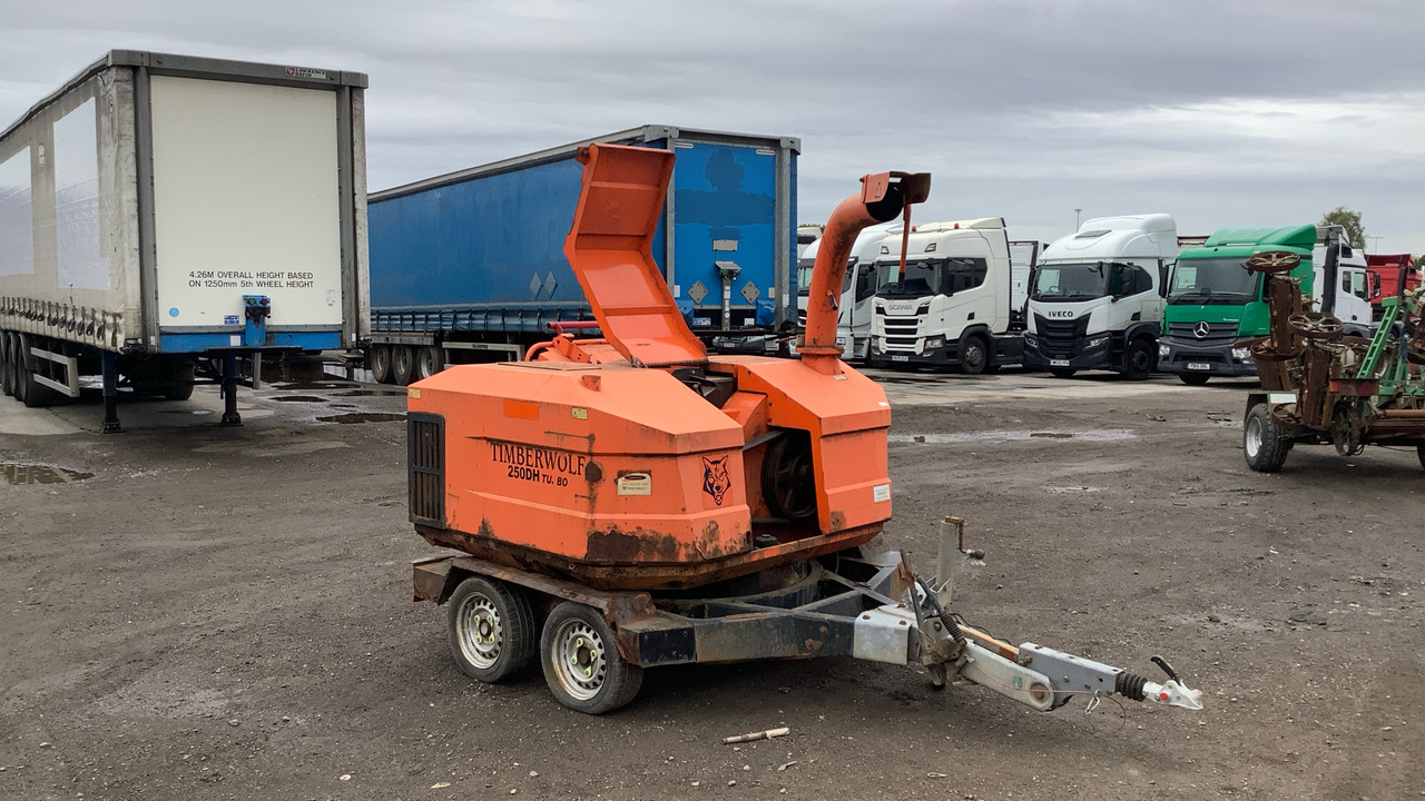TIMBERWOLF 250DH TURBO 209192002A3 - Θρυμματιστής: φωτογραφία 1 TIMBERWOLF 250DH TURBO 209192002A3 - Θρυμματιστής: φωτογραφία 1