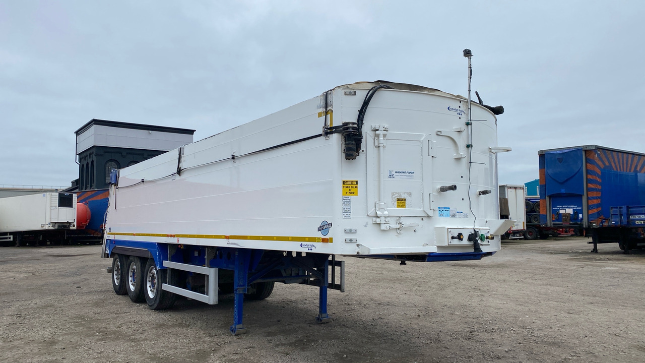 TITAN TRAILERS WALKING FLOOR - Επικαθήμενο μεταφορική βουτσάς: φωτογραφία 2 TITAN TRAILERS WALKING FLOOR - Επικαθήμενο μεταφορική βουτσάς: φωτογραφία 2