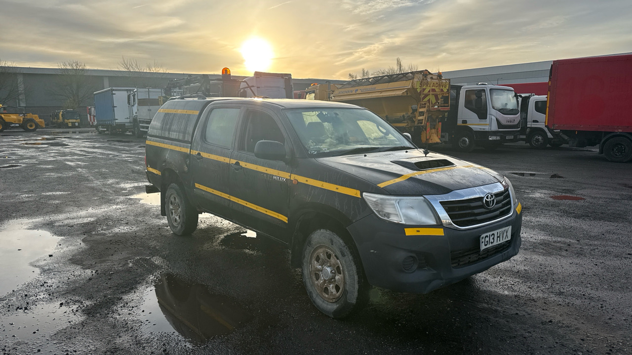 TOYOTA HILUX 2.5 D-4D 144PS - Ημιφορτηγό, Διπλοκάμπινο ελαφρύ επαγγελματικό: φωτογραφία 1 TOYOTA HILUX 2.5 D-4D 144PS - Ημιφορτηγό, Διπλοκάμπινο ελαφρύ επαγγελματικό: φωτογραφία 1