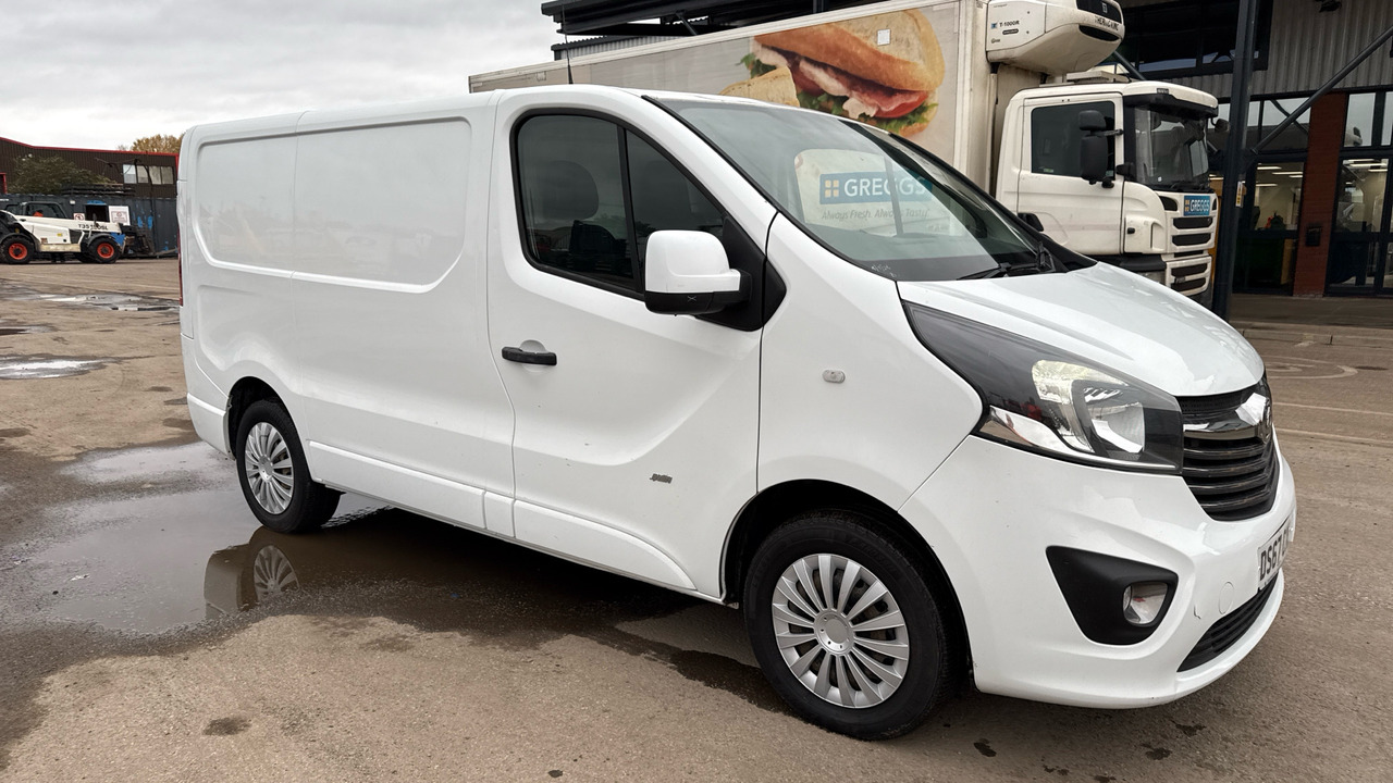 VAUXHALL VIVARO 2700 1.6CDTI 120PS - Μικρό βαν: φωτογραφία 1 VAUXHALL VIVARO 2700 1.6CDTI 120PS - Μικρό βαν: φωτογραφία 1