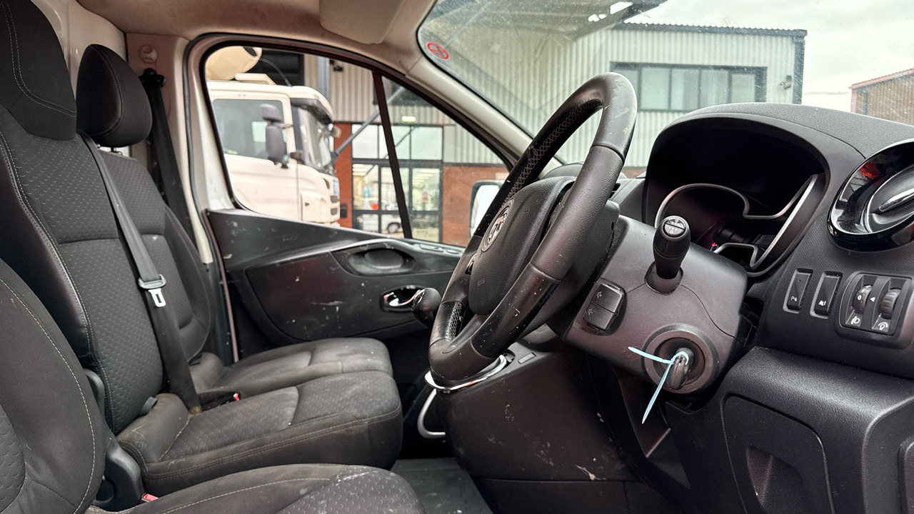 VAUXHALL VIVARO 2700 1.6CDTI 120PS - Μικρό βαν: φωτογραφία 5 VAUXHALL VIVARO 2700 1.6CDTI 120PS - Μικρό βαν: φωτογραφία 5