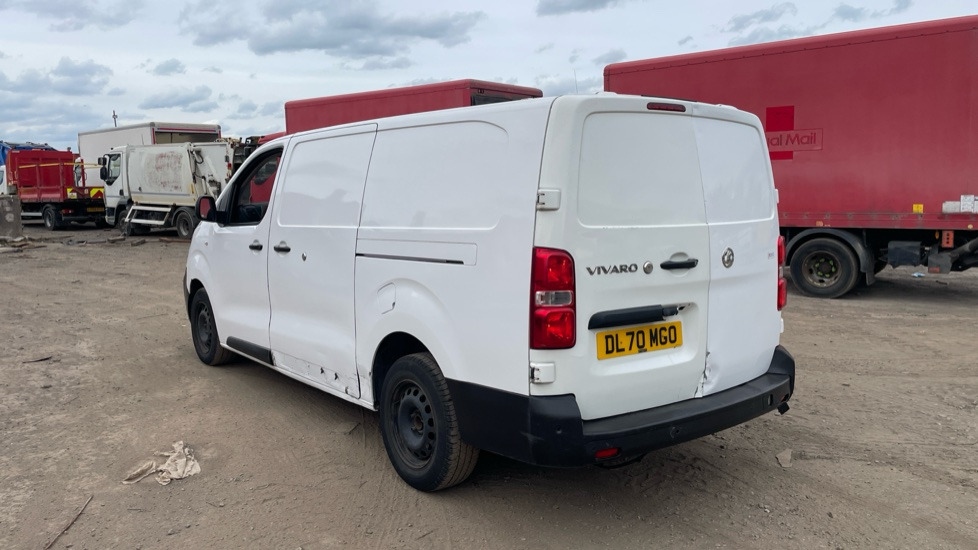 VAUXHALL VIVARO 3100 2.0d 120PS Dynamic H1 Van - Βαν: φωτογραφία 3 VAUXHALL VIVARO 3100 2.0d 120PS Dynamic H1 Van - Βαν: φωτογραφία 3