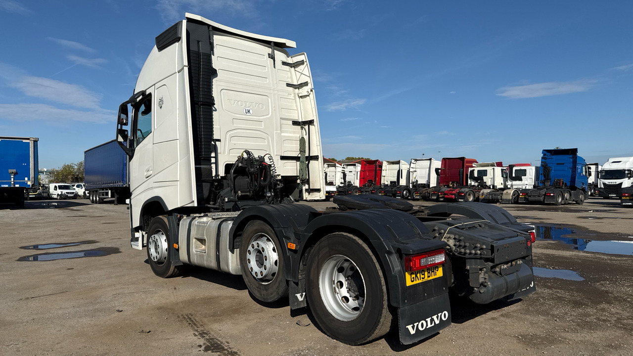 VOLVO FH - Τράκτορας: φωτογραφία 3 VOLVO FH - Τράκτορας: φωτογραφία 3