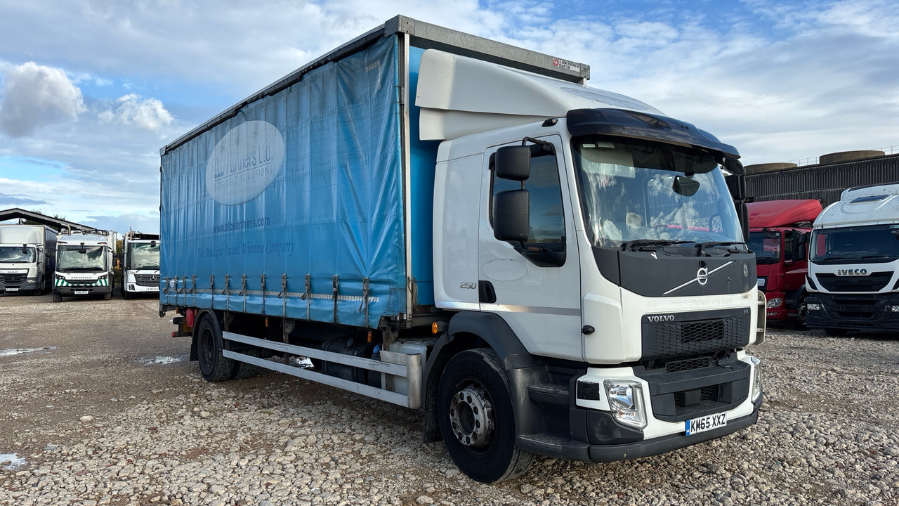 VOLVO FL 250 - Φορτηγό μουσαμάς: φωτογραφία 1 VOLVO FL 250 - Φορτηγό μουσαμάς: φωτογραφία 1