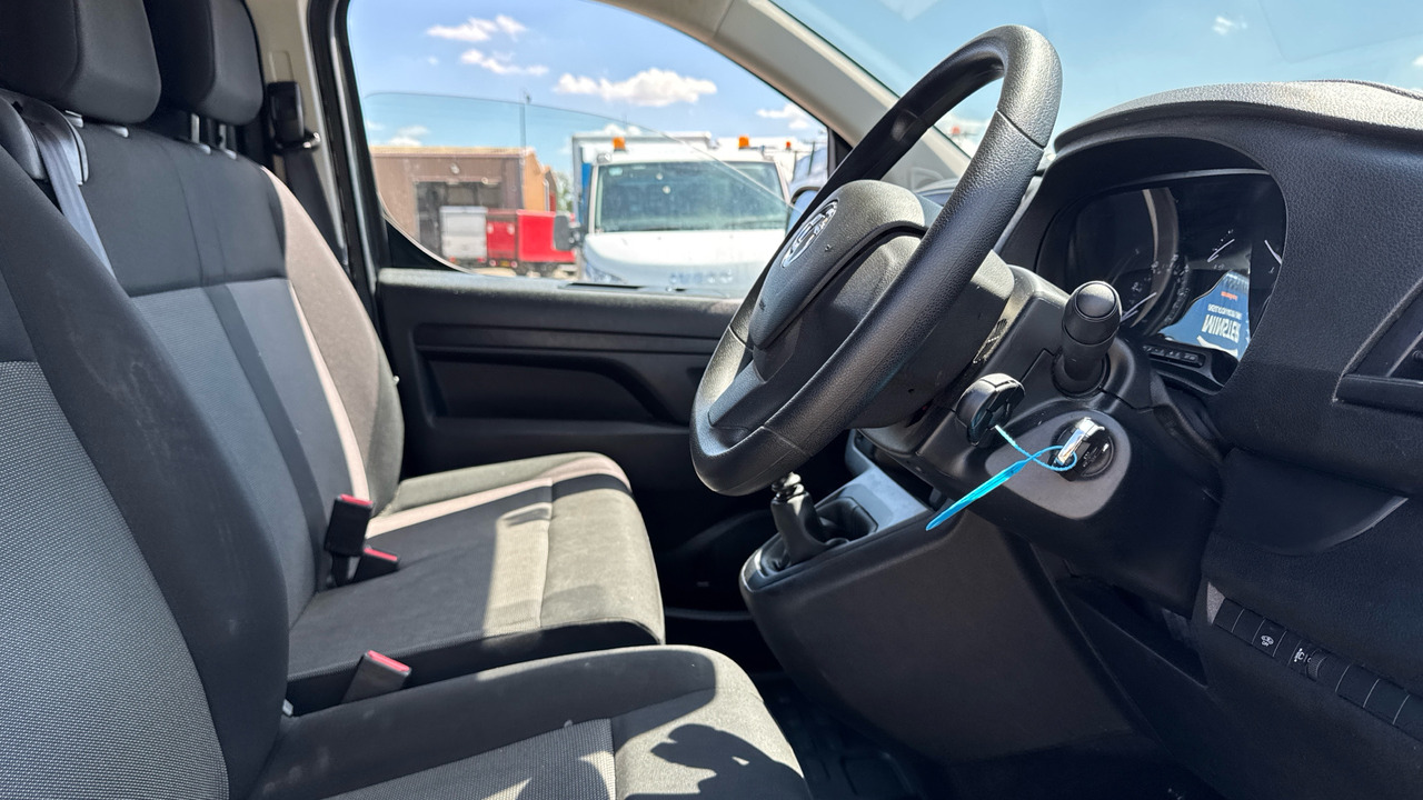 Vauxhall Vivaro 3100 2.0D 145PS PRIME - Μικρό βαν: φωτογραφία 5 Vauxhall Vivaro 3100 2.0D 145PS PRIME - Μικρό βαν: φωτογραφία 5