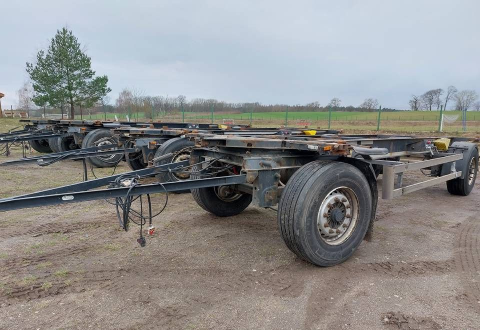 Krone BDF Laweta Rama 2015 - Ρυμούλκα μεταφοράς εμπορευματοκιβωτίων/ Κινητό αμάξωμα: φωτογραφία 1 Krone BDF Laweta Rama 2015 - Ρυμούλκα μεταφοράς εμπορευματοκιβωτίων/ Κινητό αμάξωμα: φωτογραφία 1