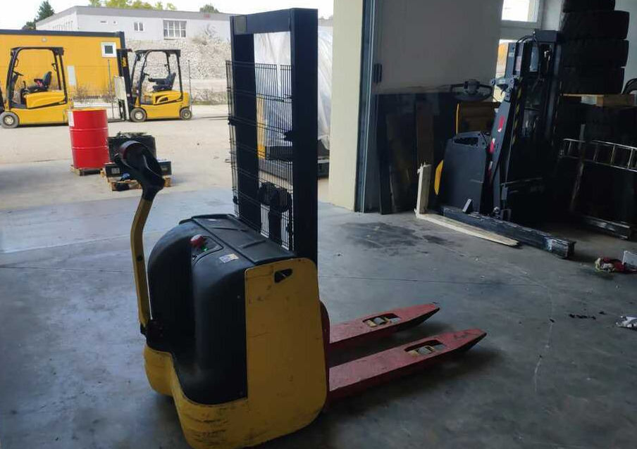 Hyster S1.0E - Μηχάνημα στοίβαξης: φωτογραφία 4 Hyster S1.0E - Μηχάνημα στοίβαξης: φωτογραφία 4