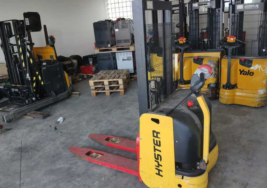 Hyster S1.0E - Μηχάνημα στοίβαξης: φωτογραφία 3 Hyster S1.0E - Μηχάνημα στοίβαξης: φωτογραφία 3