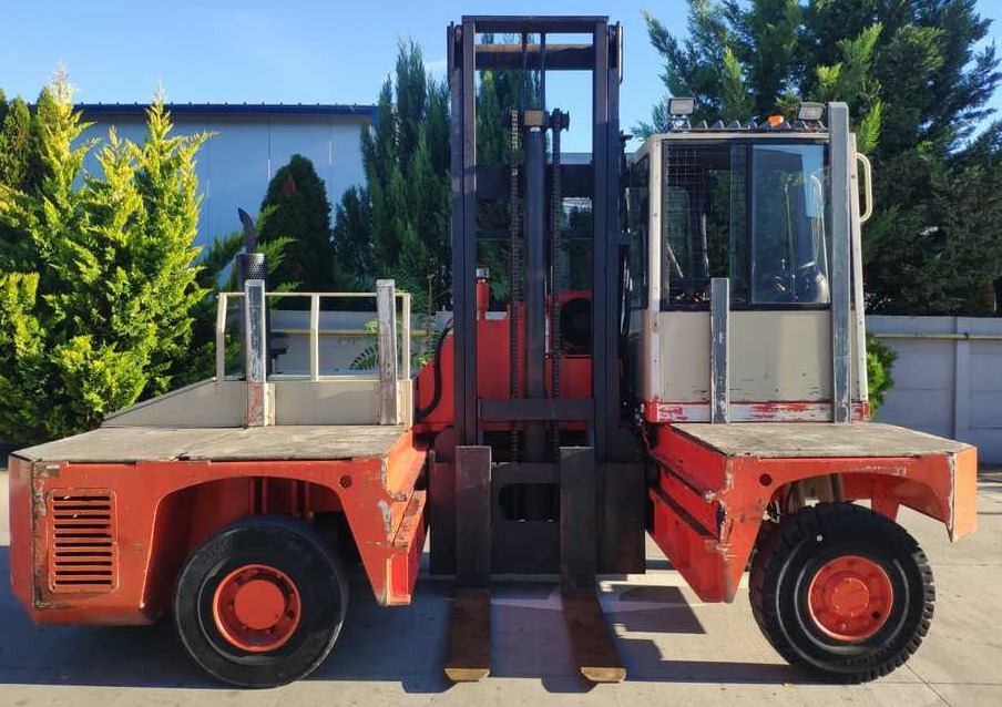 Terex SF50U - Πλευρικοί φορτωτές: φωτογραφία 2 Terex SF50U - Πλευρικοί φορτωτές: φωτογραφία 2