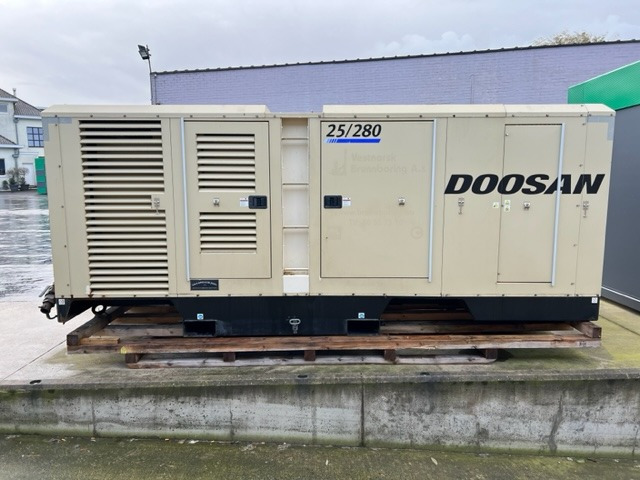 Doosan 25/280 XHP1000WCAT-T4 - Αεροσυμπιεστής: φωτογραφία 3 Doosan 25/280 XHP1000WCAT-T4 - Αεροσυμπιεστής: φωτογραφία 3