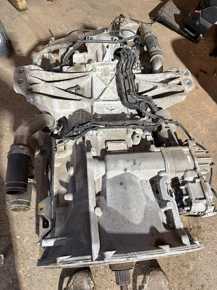 Actros MP4 Automatikgetriebe G211-12 + INTARDER + Nebenantrieb - Μετάδοσης κίνησης για Φορτηγό: φωτογραφία 2 Actros MP4 Automatikgetriebe G211-12 + INTARDER + Nebenantrieb - Μετάδοσης κίνησης για Φορτηγό: φωτογραφία 2