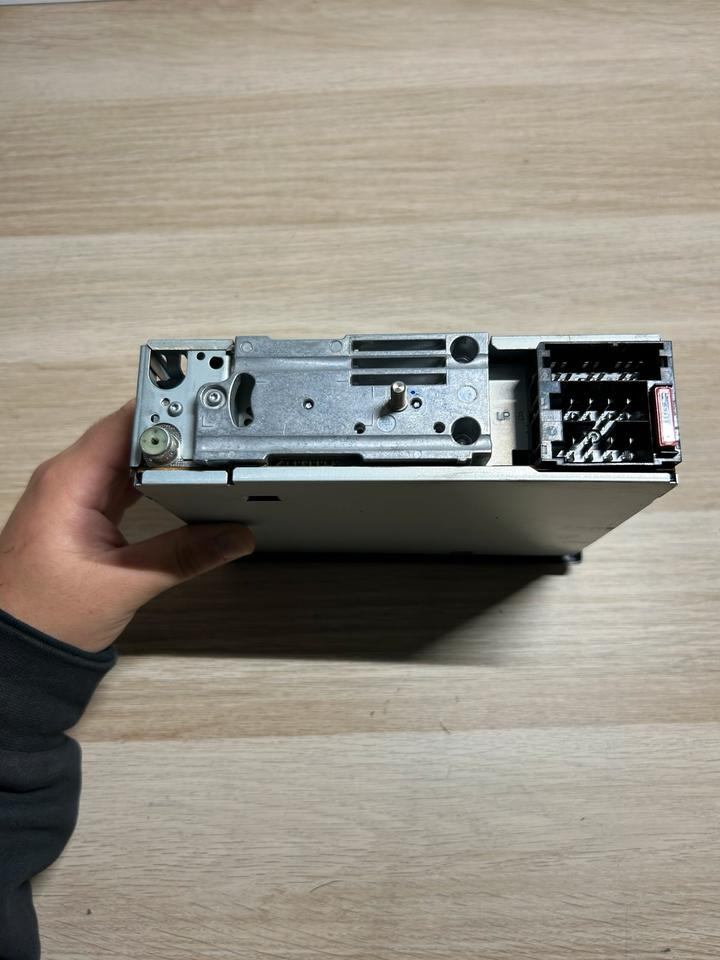 Blaupunkt Multimedia Radio 24V 7645050510 - Σύστημα πλοήγησης για Φορτηγό: φωτογραφία 3 Blaupunkt Multimedia Radio 24V 7645050510 - Σύστημα πλοήγησης για Φορτηγό: φωτογραφία 3