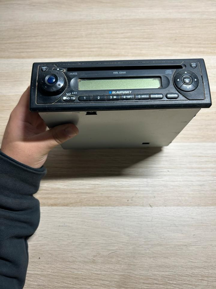 Blaupunkt Multimedia Radio 24V 7645050510 - Σύστημα πλοήγησης για Φορτηγό: φωτογραφία 2 Blaupunkt Multimedia Radio 24V 7645050510 - Σύστημα πλοήγησης για Φορτηγό: φωτογραφία 2