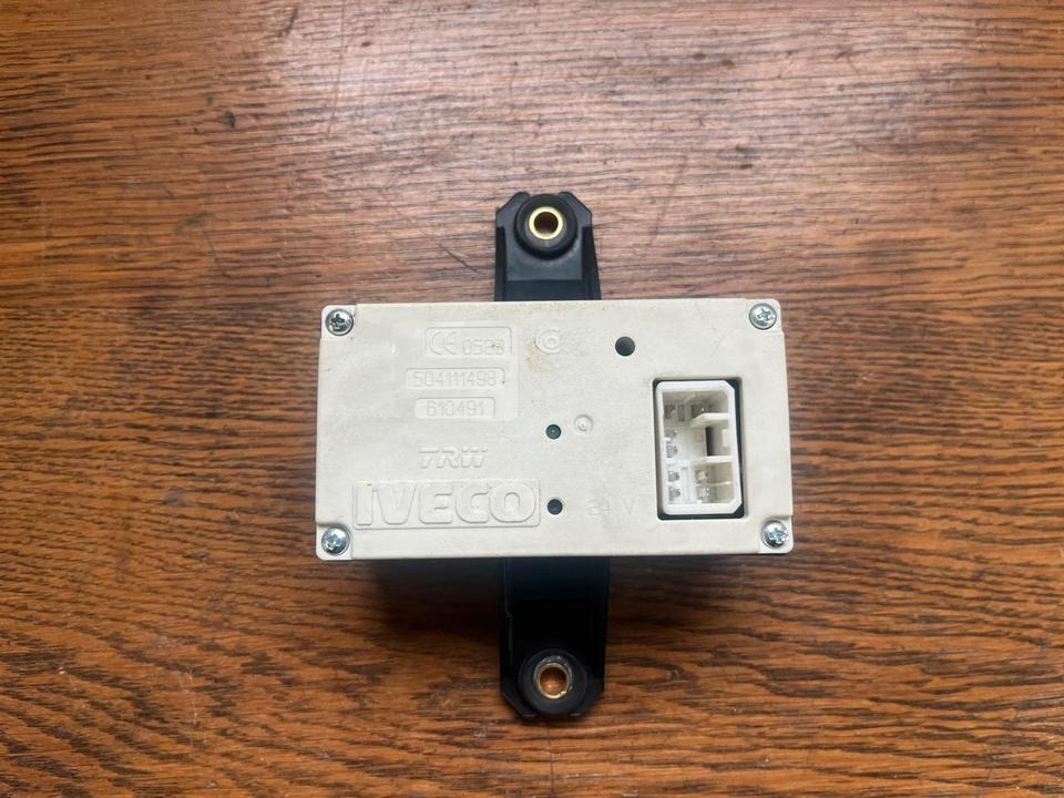 IVECO Stralis 450 Zentralverrieglung Steuergerät 504111498 - Ηλεκτρονική μονάδα ελέγχου για Φορτηγό: φωτογραφία 1 IVECO Stralis 450 Zentralverrieglung Steuergerät 504111498 - Ηλεκτρονική μονάδα ελέγχου για Φορτηγό: φωτογραφία 1