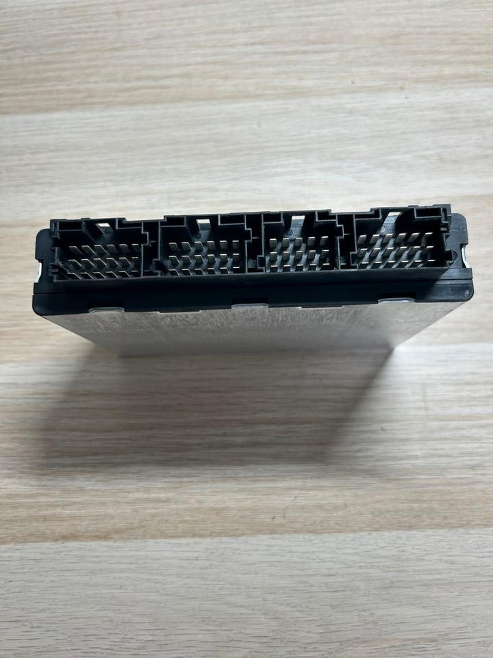 MAN Elektronik FFR SIEMENS VDO Steuergerät 81.25805.7082 - Ηλεκτρονική μονάδα ελέγχου για Φορτηγό: φωτογραφία 3 MAN Elektronik FFR SIEMENS VDO Steuergerät 81.25805.7082 - Ηλεκτρονική μονάδα ελέγχου για Φορτηγό: φωτογραφία 3