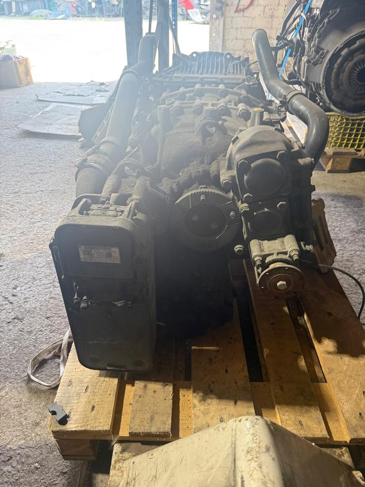 MAN Getriebe ZF ASTRONIC 12 AS 2131 TD + INTARDER 3 Nebenantrieb - Κιβώτιο ταχυτήτων για Φορτηγό: φωτογραφία 5 MAN Getriebe ZF ASTRONIC 12 AS 2131 TD + INTARDER 3 Nebenantrieb - Κιβώτιο ταχυτήτων για Φορτηγό: φωτογραφία 5