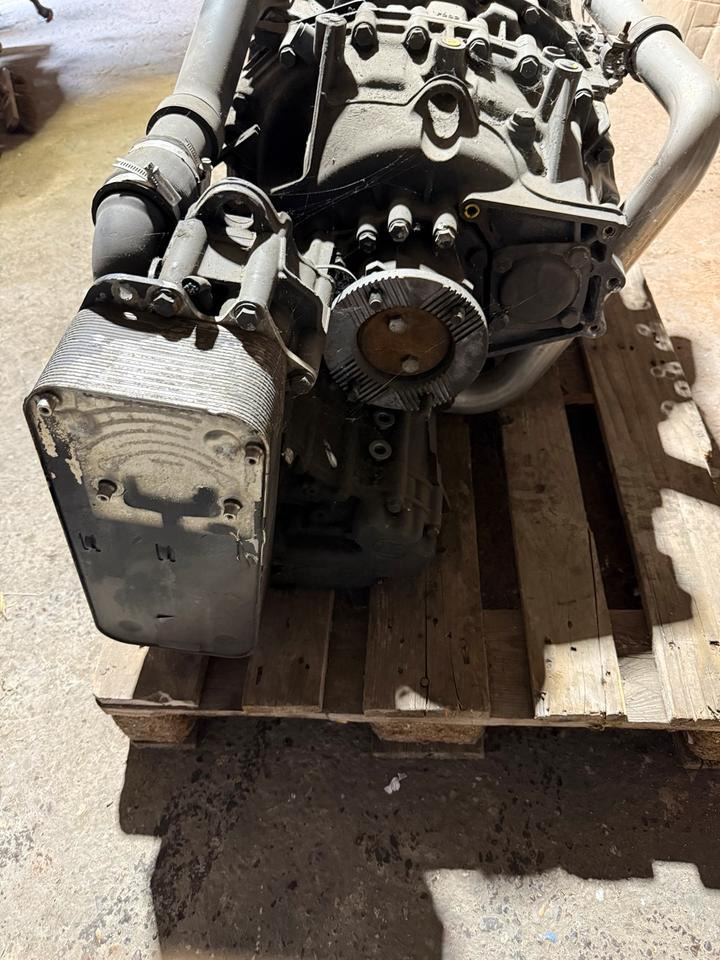 MAN Getriebe ZF ASTRONIC 12 AS 2331 TD Intarder3 ohneSteuergerät - Κιβώτιο ταχυτήτων για Φορτηγό: φωτογραφία 5 MAN Getriebe ZF ASTRONIC 12 AS 2331 TD Intarder3 ohneSteuergerät - Κιβώτιο ταχυτήτων για Φορτηγό: φωτογραφία 5