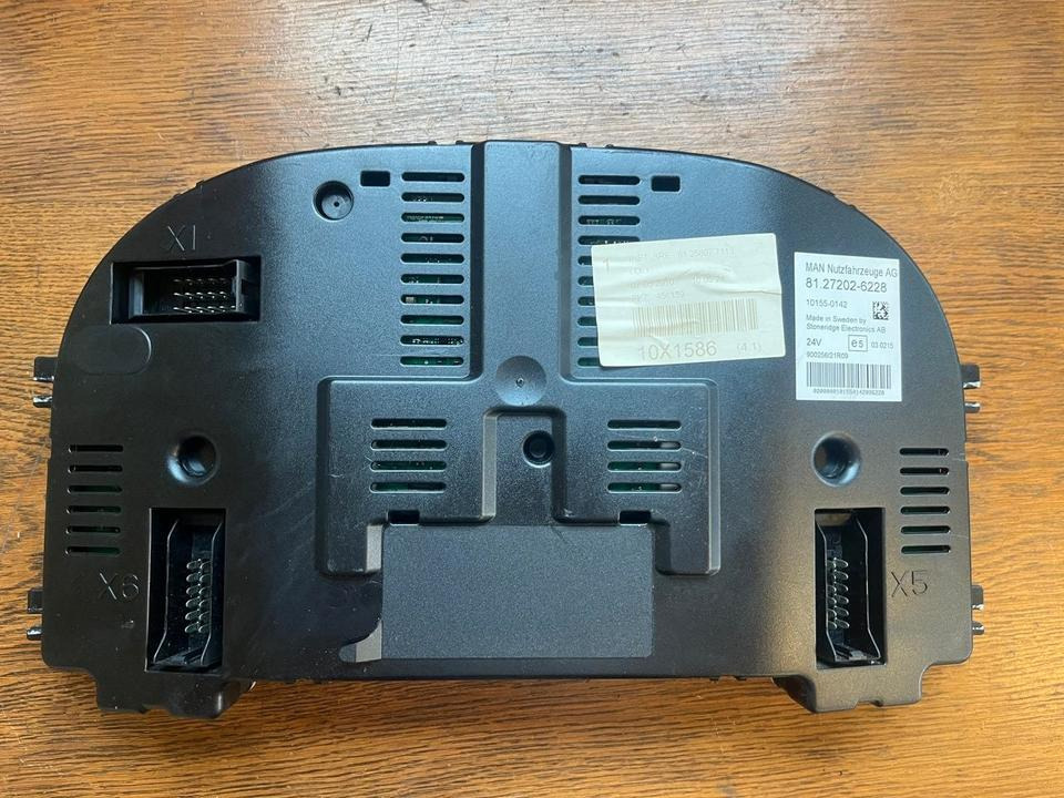 MAN Kombiinstrument / Tacho 81272026228 - Ταμπλό αυτοκινήτου για Φορτηγό: φωτογραφία 3 MAN Kombiinstrument / Tacho 81272026228 - Ταμπλό αυτοκινήτου για Φορτηγό: φωτογραφία 3