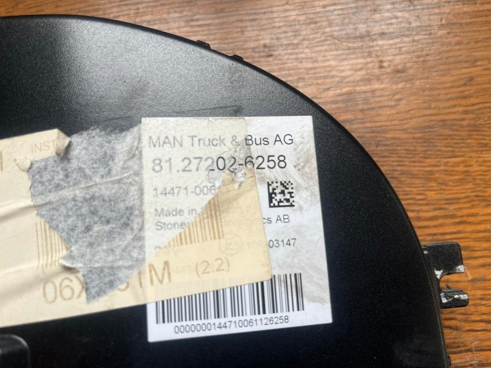 MAN Kombiinstrument Tacho 81272026258 - Ταμπλό αυτοκινήτου για Φορτηγό: φωτογραφία 2 MAN Kombiinstrument Tacho 81272026258 - Ταμπλό αυτοκινήτου για Φορτηγό: φωτογραφία 2