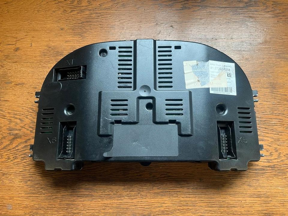 MAN Kombiinstrument Tacho 81272026258 - Ταμπλό αυτοκινήτου για Φορτηγό: φωτογραφία 3 MAN Kombiinstrument Tacho 81272026258 - Ταμπλό αυτοκινήτου για Φορτηγό: φωτογραφία 3