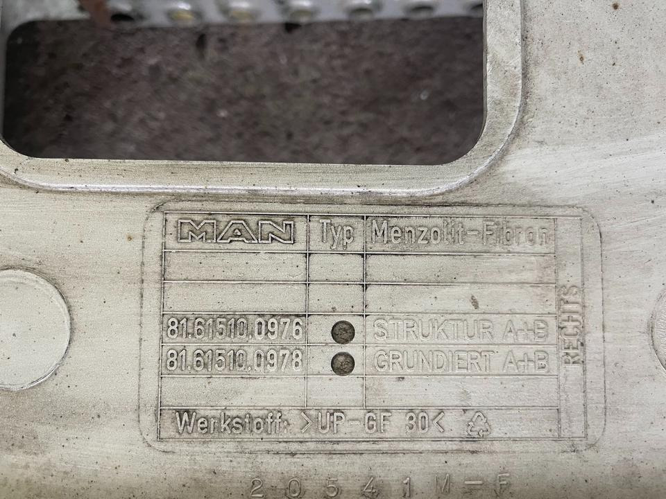 MAN TGX Einstieg Unten Rechts 81615100976 - Σκαλοπάτι για Φορτηγό: φωτογραφία 3 MAN TGX Einstieg Unten Rechts 81615100976 - Σκαλοπάτι για Φορτηγό: φωτογραφία 3