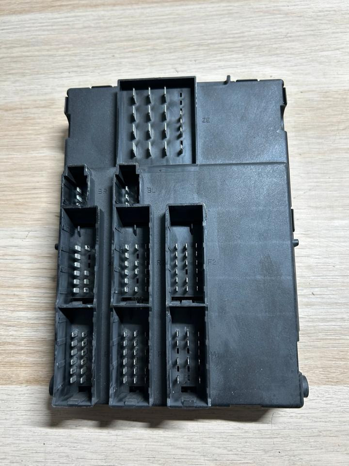 MAN WABCO Elektronik ECU ZBR 2 Steuergerät 81.25806-7096 - Ηλεκτρονική μονάδα ελέγχου για Φορτηγό: φωτογραφία 3 MAN WABCO Elektronik ECU ZBR 2 Steuergerät 81.25806-7096 - Ηλεκτρονική μονάδα ελέγχου για Φορτηγό: φωτογραφία 3