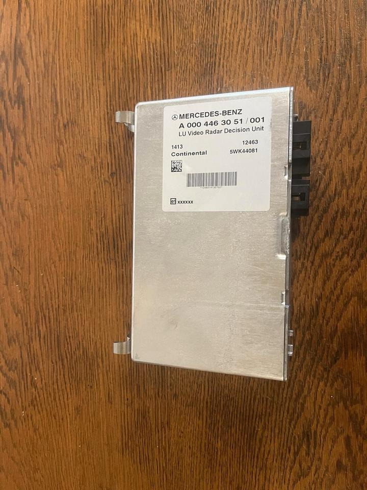 Mercedes Actros MP4 LU Video Radar Decision Unit A0004463051 - Σύστημα πλοήγησης για Φορτηγό: φωτογραφία 3 Mercedes Actros MP4 LU Video Radar Decision Unit A0004463051 - Σύστημα πλοήγησης για Φορτηγό: φωτογραφία 3