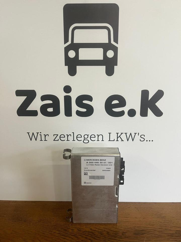 Mercedes Actros MP4 LU Video Radar Decision Unit A0004463051 - Σύστημα πλοήγησης για Φορτηγό: φωτογραφία 1 Mercedes Actros MP4 LU Video Radar Decision Unit A0004463051 - Σύστημα πλοήγησης για Φορτηγό: φωτογραφία 1