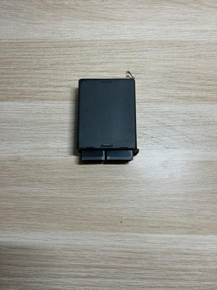 Mercedes Actros MP4 Reifendruckkontrolle Steuergerät A0004461737 - Ανταλλακτικό: φωτογραφία 5 Mercedes Actros MP4 Reifendruckkontrolle Steuergerät A0004461737 - Ανταλλακτικό: φωτογραφία 5