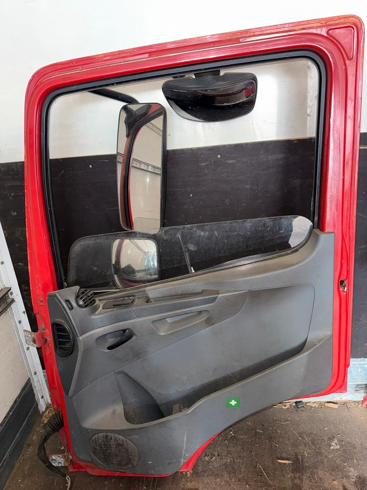 Mercedes Atego 2 Beifahrertür Rot Spiegel Innenverkleidung LN 77 - Πόρτα και ανταλλακτικά για Φορτηγό: φωτογραφία 2 Mercedes Atego 2 Beifahrertür Rot Spiegel Innenverkleidung LN 77 - Πόρτα και ανταλλακτικά για Φορτηγό: φωτογραφία 2