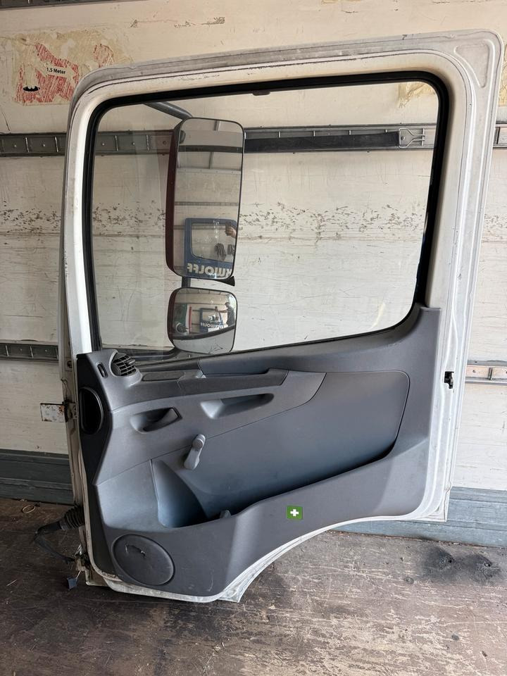 Mercedes Atego Beifahrertür Weiß Spiegel Innenverkleidung LN 75 - Πόρτα και ανταλλακτικά για Φορτηγό: φωτογραφία 2 Mercedes Atego Beifahrertür Weiß Spiegel Innenverkleidung LN 75 - Πόρτα και ανταλλακτικά για Φορτηγό: φωτογραφία 2