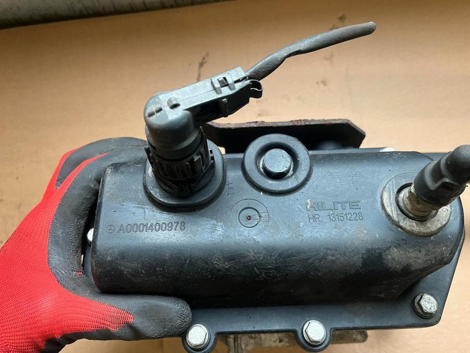 Mercedes-Benz Actros Atego EU4 EU5 AdBlue Pumpe A0001400978 - Αντλία καυσίμου για Φορτηγό: φωτογραφία 2 Mercedes-Benz Actros Atego EU4 EU5 AdBlue Pumpe A0001400978 - Αντλία καυσίμου για Φορτηγό: φωτογραφία 2