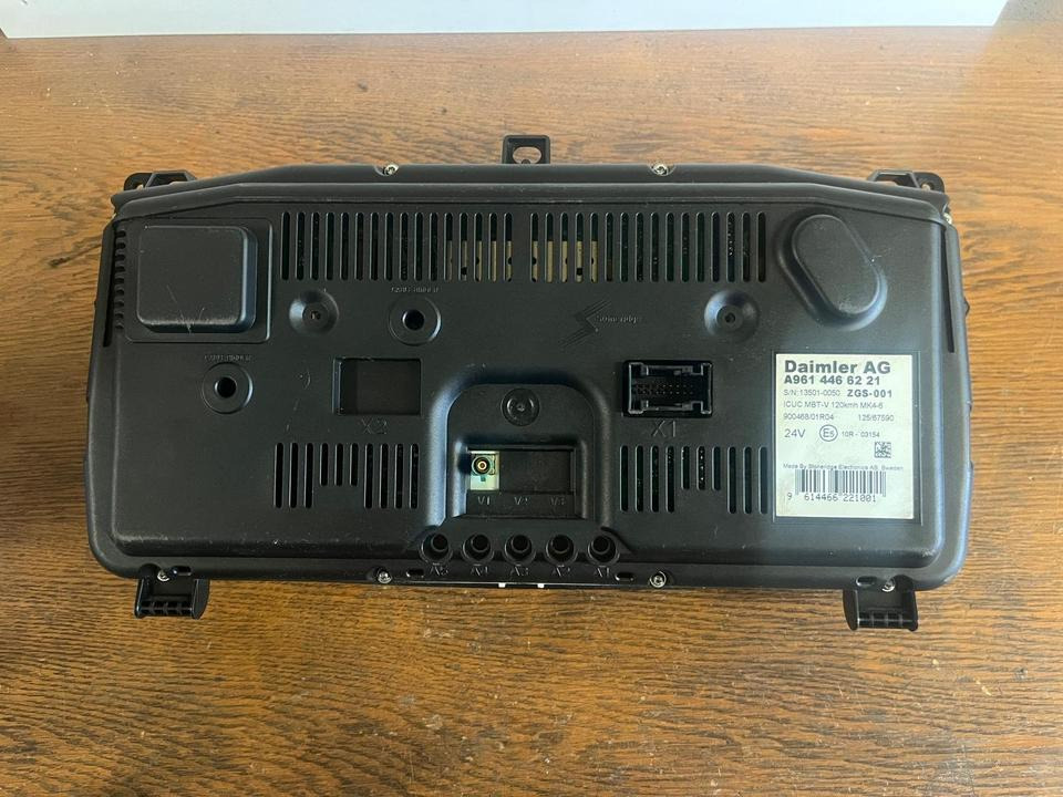 Mercedes Benz Actros MP4 Kombiinstrument / Tacho A9614466221 - Ταμπλό αυτοκινήτου για Φορτηγό: φωτογραφία 5 Mercedes Benz Actros MP4 Kombiinstrument / Tacho A9614466221 - Ταμπλό αυτοκινήτου για Φορτηγό: φωτογραφία 5