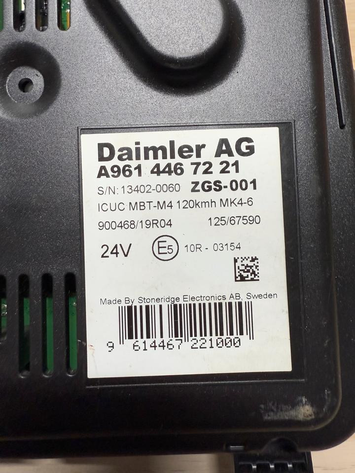 Mercedes Benz Actros MP4 Kombiinstrument / Tacho A9614467221 - Ταμπλό αυτοκινήτου: φωτογραφία 4 Mercedes Benz Actros MP4 Kombiinstrument / Tacho A9614467221 - Ταμπλό αυτοκινήτου: φωτογραφία 4