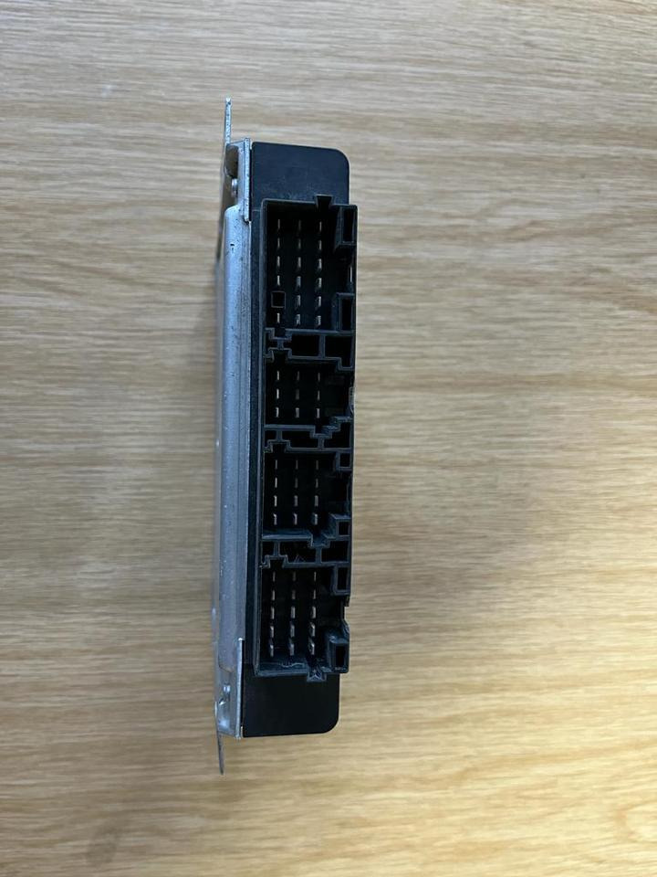 RENAULT KNORR-BREMSE EBS 0486106024 Steuergerät 50 10 457 367 - Ηλεκτρονική μονάδα ελέγχου για Φορτηγό: φωτογραφία 2 RENAULT KNORR-BREMSE EBS 0486106024 Steuergerät 50 10 457 367 - Ηλεκτρονική μονάδα ελέγχου για Φορτηγό: φωτογραφία 2