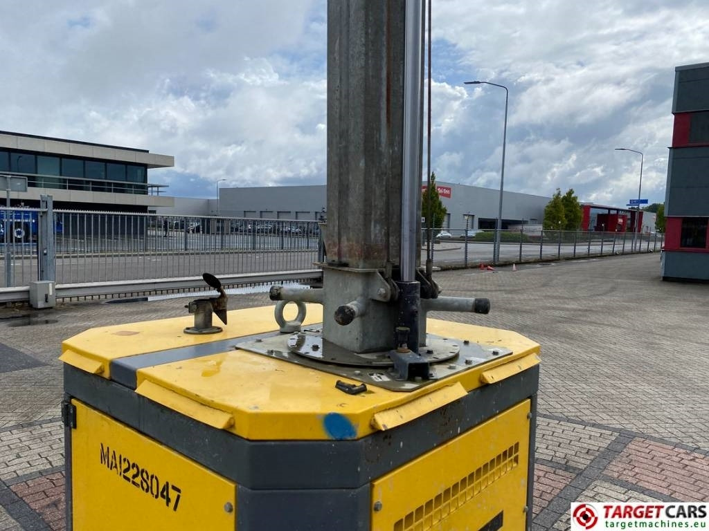 Πύργος φωτισμού Atlas Copco QLB60 Tower Light 4x350W Led: φωτογραφία 24 Πύργος φωτισμού Atlas Copco QLB60 Tower Light 4x350W Led: φωτογραφία 24