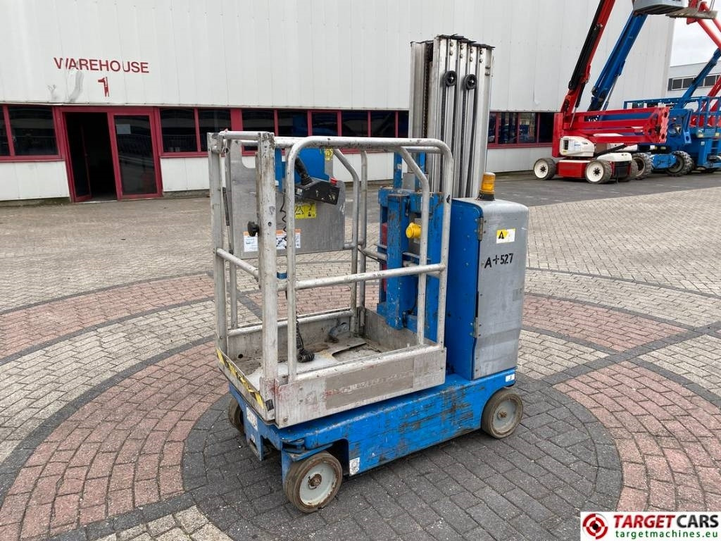 Genie GR-20 Runabout Vertical Mast Work Lift 802cm - Κάθετος ανελκυστήρας με κατάρτι: φωτογραφία 1 Genie GR-20 Runabout Vertical Mast Work Lift 802cm - Κάθετος ανελκυστήρας με κατάρτι: φωτογραφία 1