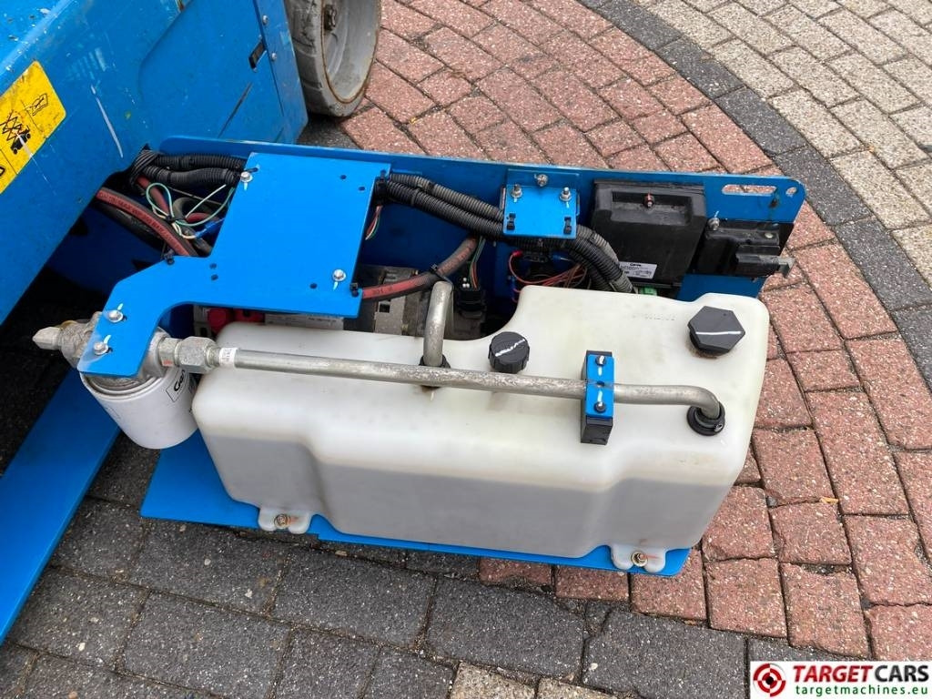 Ψαλιδωτό ανυψωτικό Genie GS-4047 Electric Scissor Work Lift 1389cm: φωτογραφία 12 Ψαλιδωτό ανυψωτικό Genie GS-4047 Electric Scissor Work Lift 1389cm: φωτογραφία 12