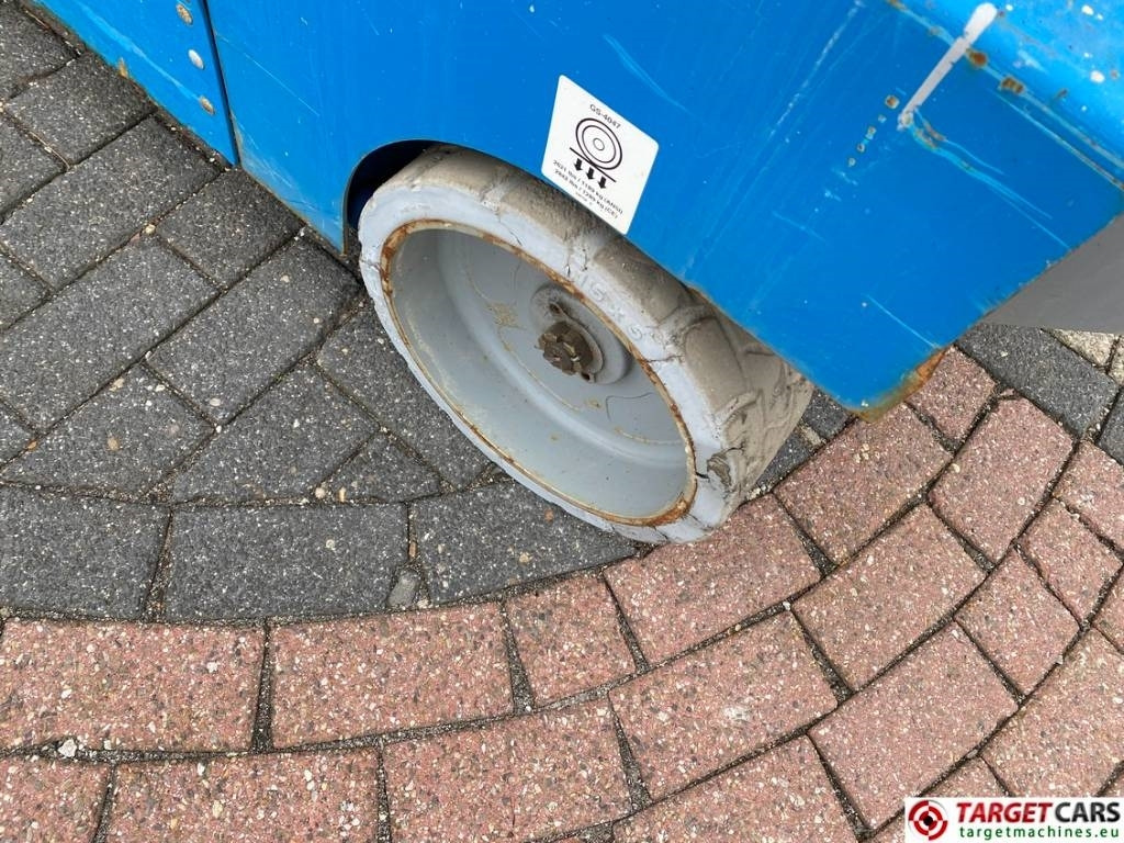 Ψαλιδωτό ανυψωτικό Genie GS-4047 Electric Scissor Work Lift 1389cm: φωτογραφία 24 Ψαλιδωτό ανυψωτικό Genie GS-4047 Electric Scissor Work Lift 1389cm: φωτογραφία 24